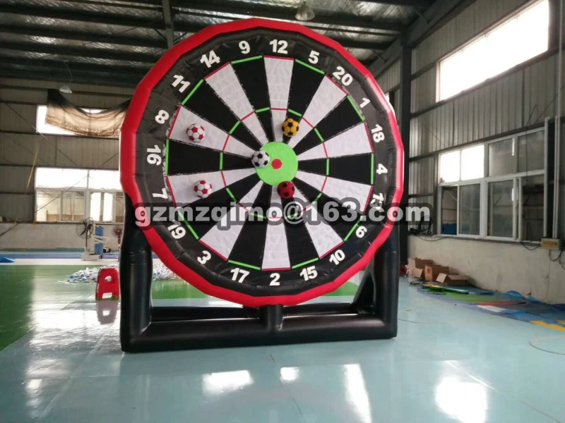 MZQM 3m big inflatable foot dart board/inflatable football soccer board game/giant darts game | Игрушки и хобби