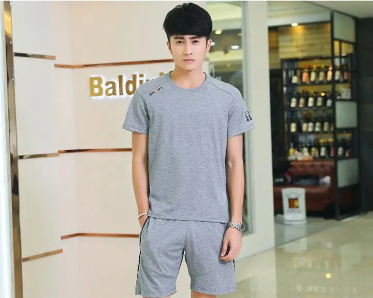 

Rlyaeiz Tracksuit Men Sets 2018 Summer Men Short Sleeve O-neck Striped T shirts + Shorts Set Male Sporting Suits Oversize 8XL