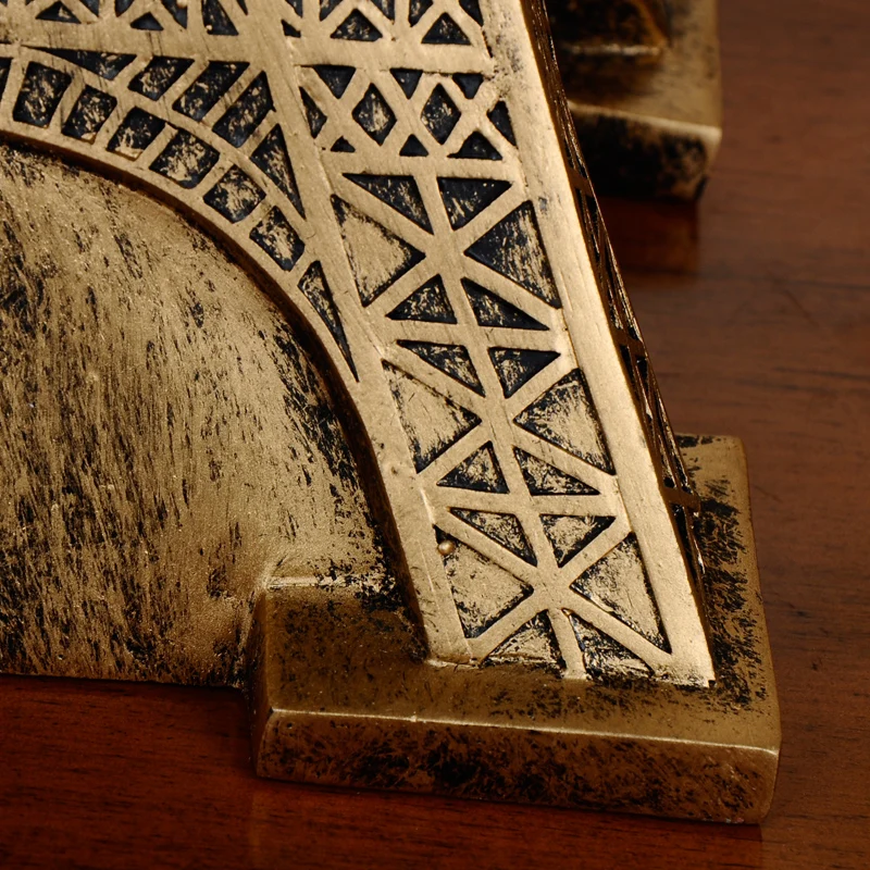 The European model of the Eiffel Tower Paris arts and crafts business gift ornaments study decorations | Дом и сад