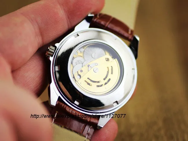 Мужские автоматические механические часы Winner коричневые кожаные простые с