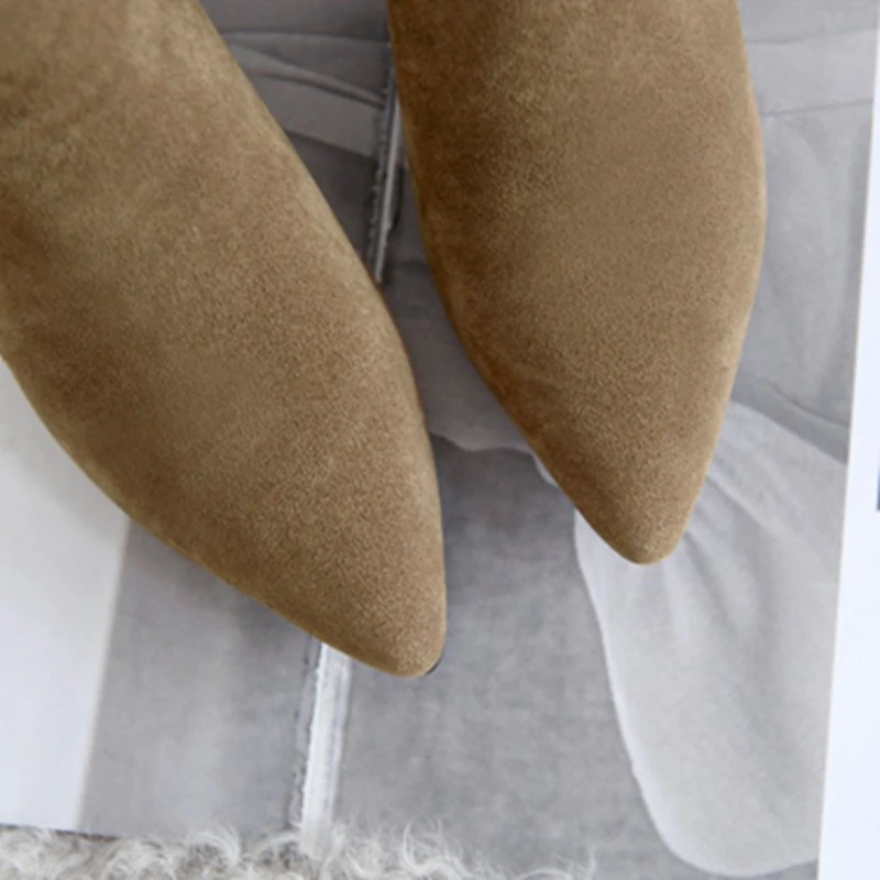 BLXQPYT/Новые Модные женские ботильоны на низком каблуке, большие размеры 32-46 осенне-зимние Ботинки martin с острым носком Свадебная обувь для женщин 18-83