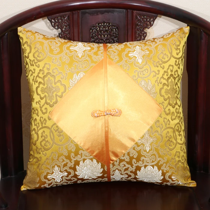 Chinese knot Large Silk Pillow Covers 50x50 60x60 Cushion Covers for Sofa Chair Luxury Christmas Decorations Pillowcase
Chinese knot Large Silk Pillow Covers 50x50 60x60 Cushion Covers for Sofa Chair Luxury Christmas Decorations Pillowcase
