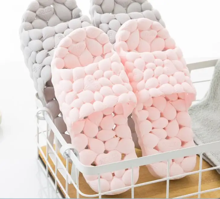 Sandals slippers female summer bathroom slippers leaking couple hollow leaking soft bottom slip size 35-44