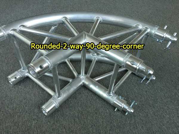 

Global rounded-2-way-90-degree-corner truss