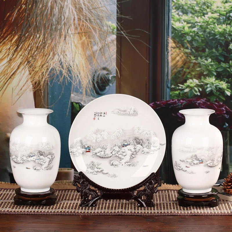 

Jingdezhen ceramic vase wine shelf small living room decoration crafts floral decorations 1pcs