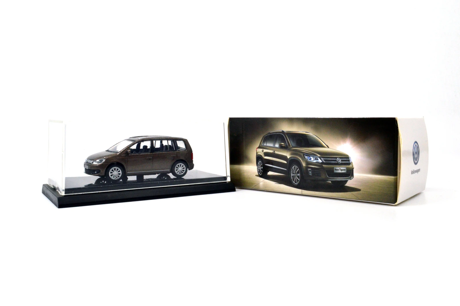 1/64 1:64 1 64 VW новый Tiguan коричневый литой игрушечный автомобиль оригинальные