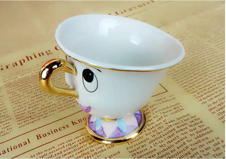 Лидер продаж чайник в старинном стиле с героями мультфильмов Красавица и - Фото №1