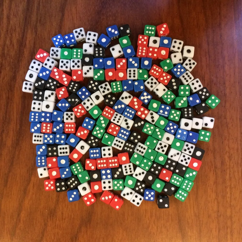 5 мм белые маленькие кубики босонов белая черная точка отторжение ребенка | Спорт