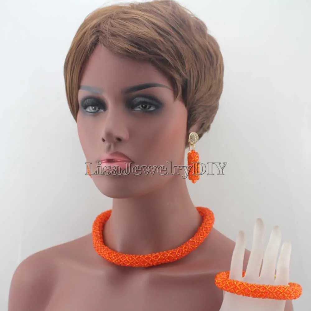 Комплект из колье и серёг с оранжевыми кристаллами | Украшения аксессуары