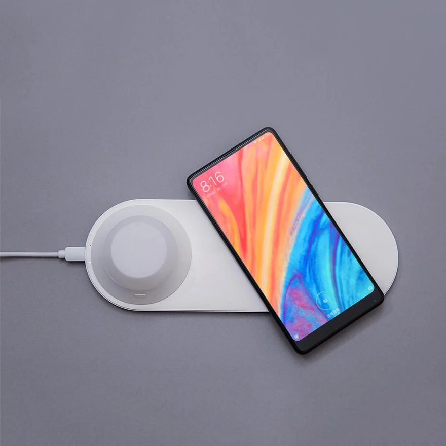 Xiaomi Yeelight Беспроводное зарядное устройство с светодиодный ночным светом магнитное притяжение Быстрая зарядка для телефонов iPhone huawei Xiaomi samsung