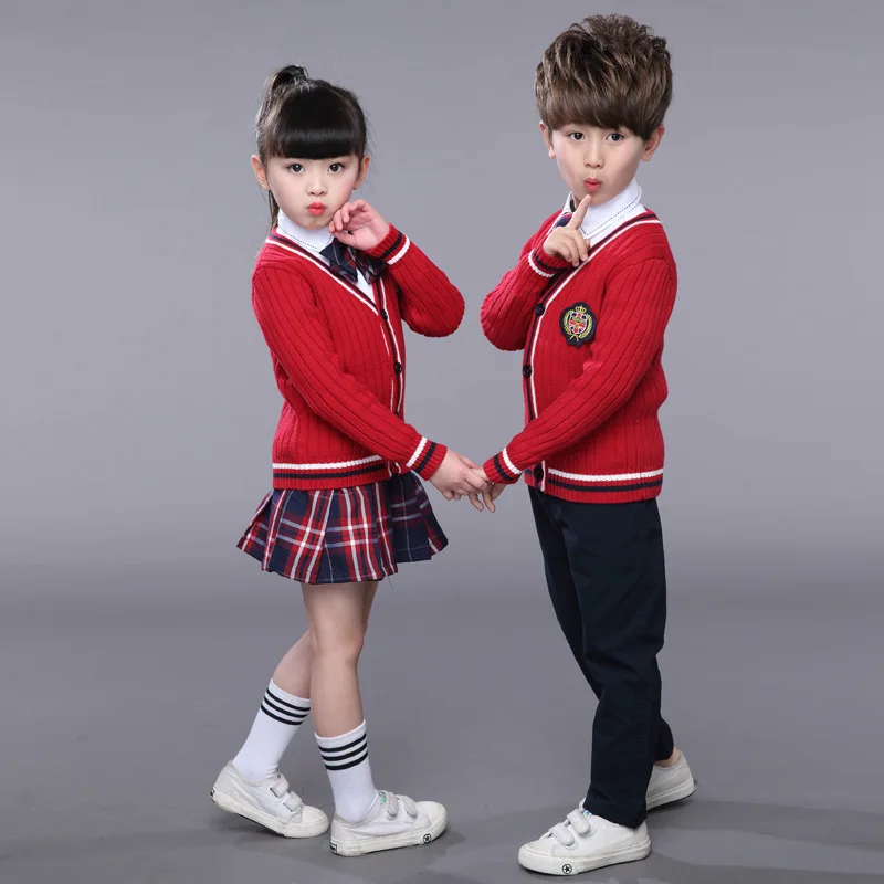 Трикотажный Комплект из трех предметов для мальчиков : свитер рубашка юбка и