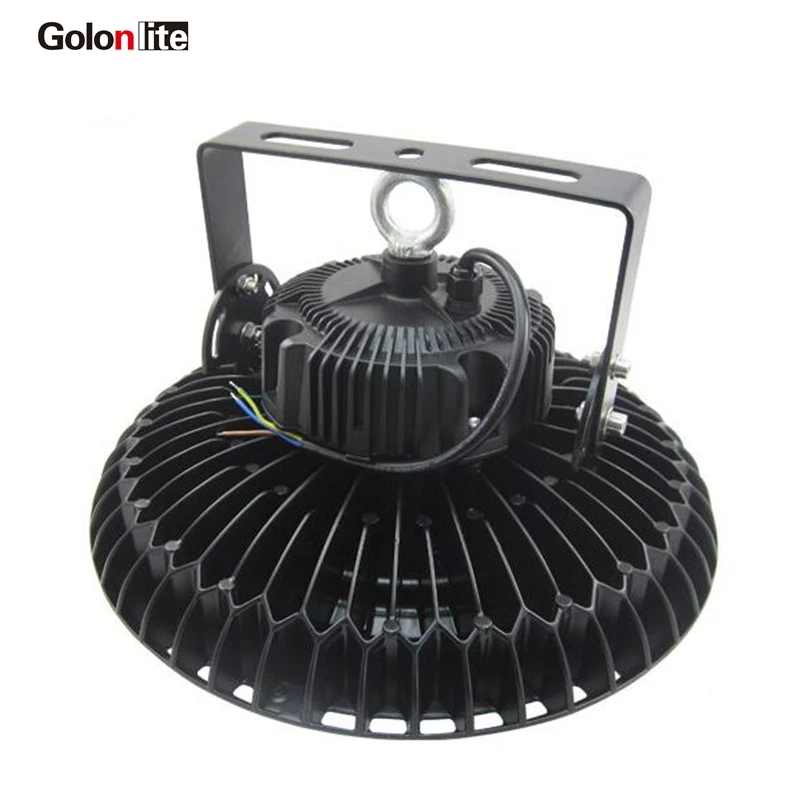 Светодиодный светильник Golonlite для высоких промышленных помещений 240 Вт 200 лм/Вт 5