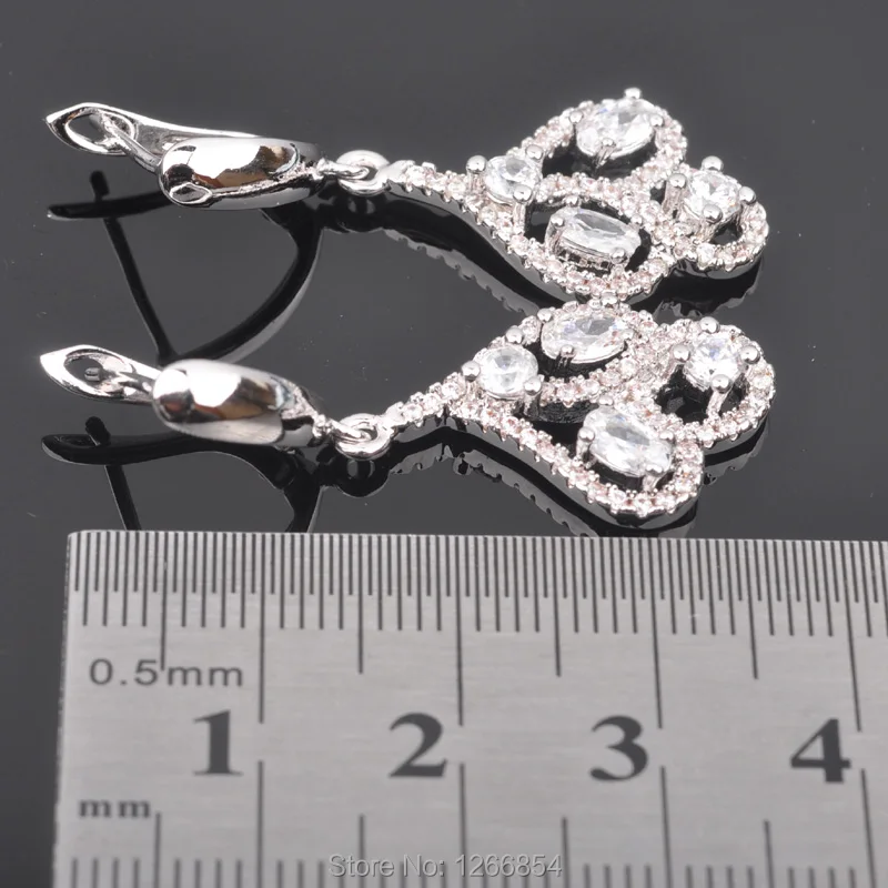 Комплект из серег и кольца с фианитом серебристого цвета | Украшения аксессуары