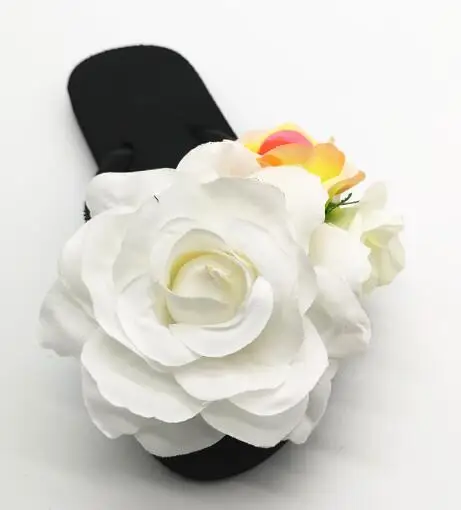Цвет: желтый HAHAFLOWER/летние домашние или уличные тапочки; домашняя обувь; женские тапочки; нескользящие шлепанцы с розовыми цветами; Размеры 35-45 - Цвет: Цвет: желтый