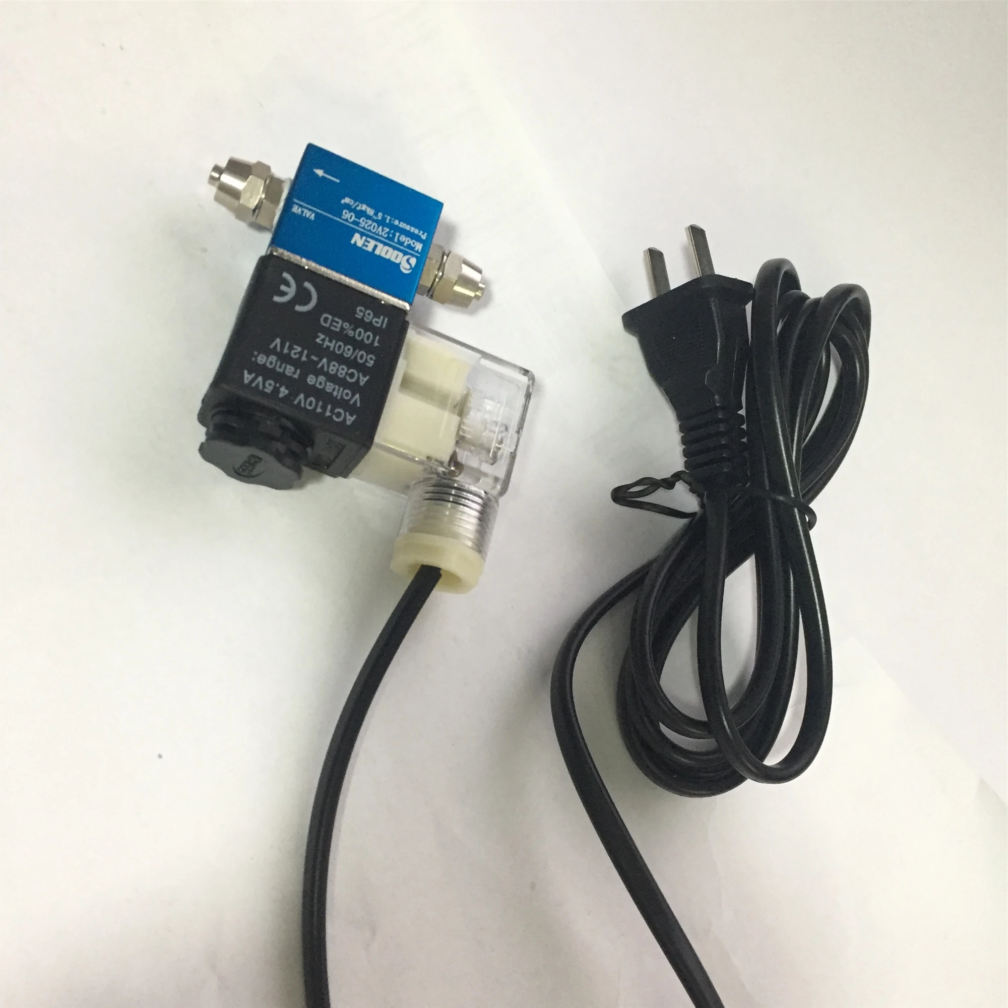 with US plug wire Aquarium220V СО2 Магнитный Соленоидный клапан Регулятор СО2 аквариумный аквариум Электрический магнитный клапан - Цвет: with US plug wire