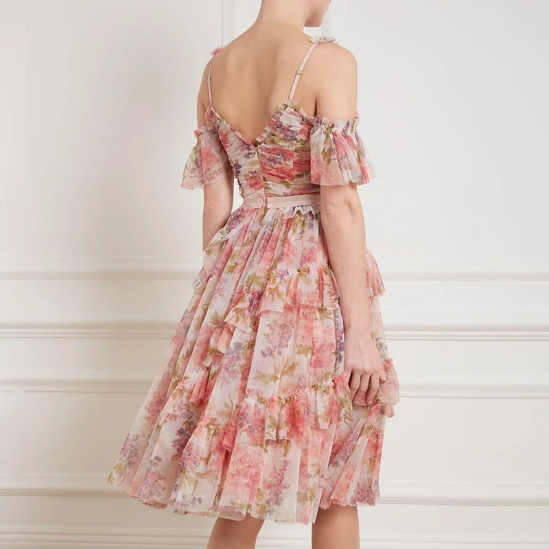 Платье с принтом TWOTWINSTYLE летнее платье v образным вырезом и оборками открытыми