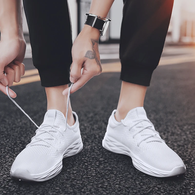 Новые белые кроссовки 2019 мужские дышащие для бега удобные на шнуровке Flyknit Air Mesh