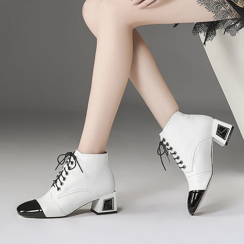 Online Asli Niat Fashion Wanita Pergelangan Kaki Sepatu Bot Kulit Sapi Ujung Persegi Persegi Sepatu Boots Hitam Putih Sepatu Wanita Ukuran US 3 -10.5