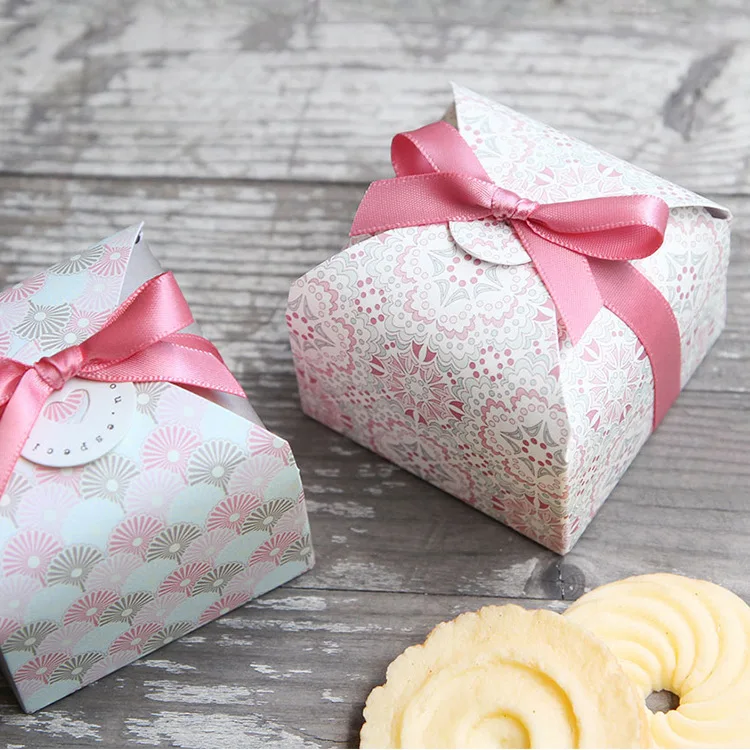 50 шт./лот коробка для конфет Свадебные маленькие кондитерские изделия Складная с