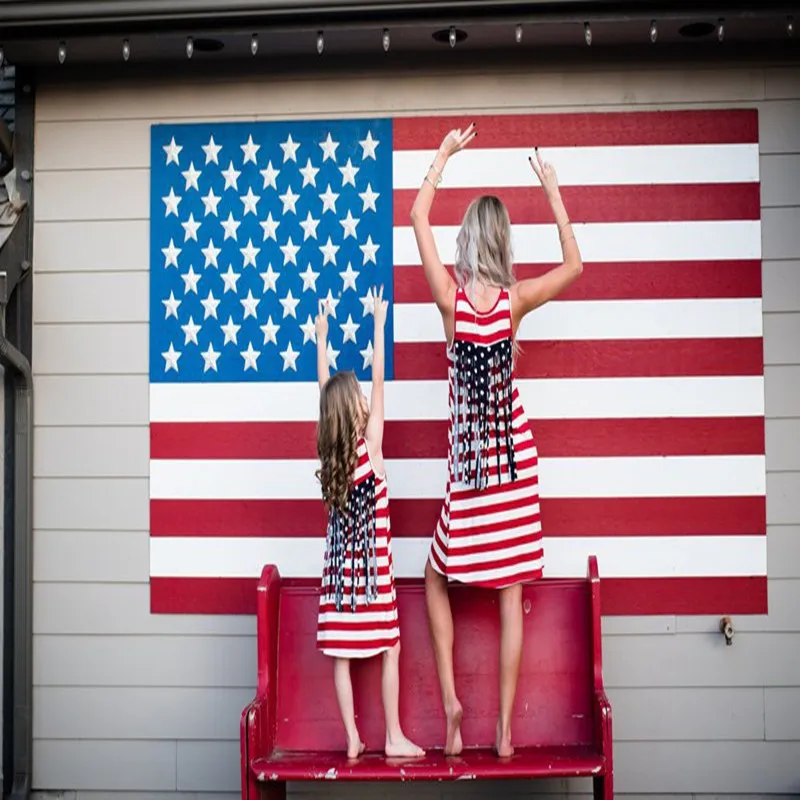 Новинка 2019 года модная Одинаковая одежда для семьи платья мамы и дочки платье в