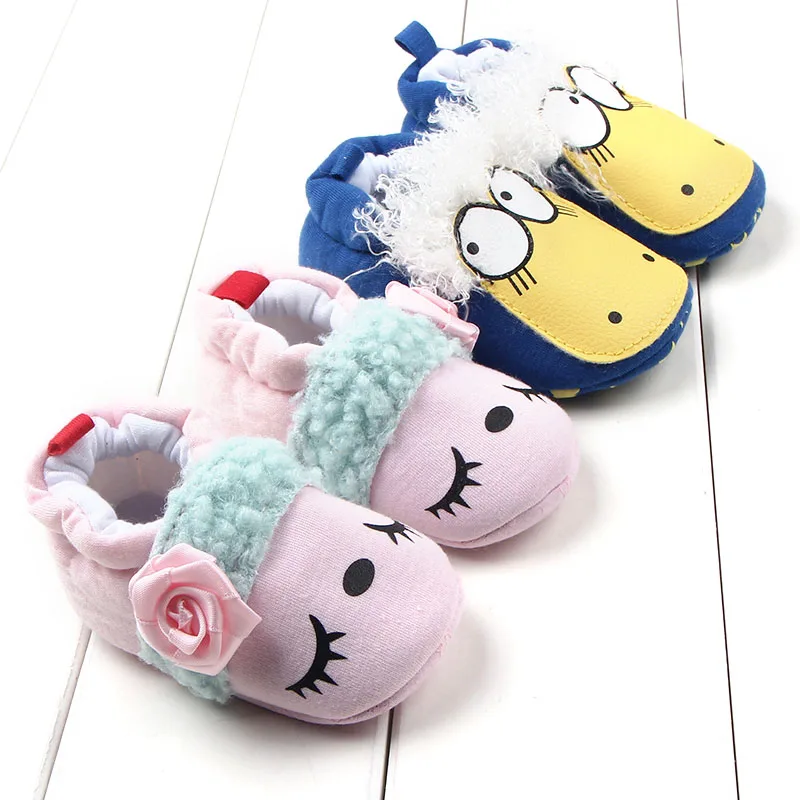 

Adorable cute unisex baby girls Boys lovely Cotton shoes slip-on frist walker cotton soft prewalker Baby shoes Sneakers
