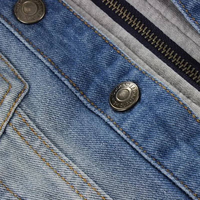 Демисезонная джинсовая куртка для мальчиков с капюшоном