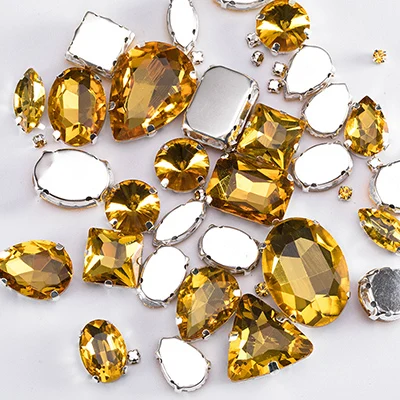 Gold Yellow Блеск смешанные Размеры пришить стразы пушистый желтый Стекло платье камни с украшением в виде кристаллов Стразы для украшения одежды 50 шт./упак. S043 - Цвет: Gold Yellow