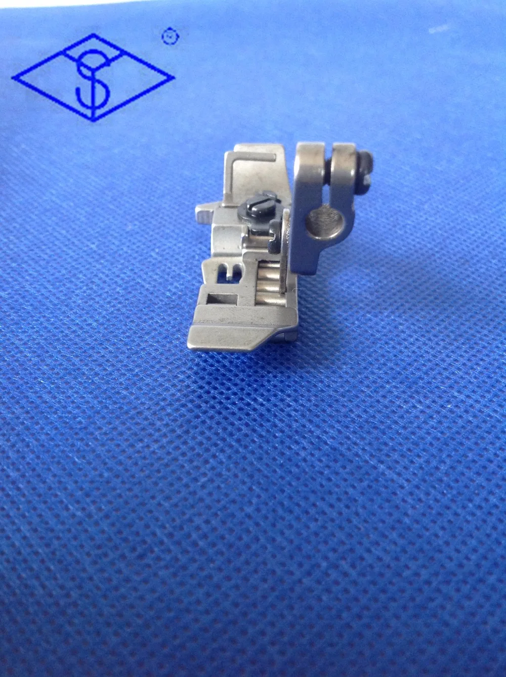 ROLLER PRESSER FOOT SERIES Sewing Machine | Дом и сад
