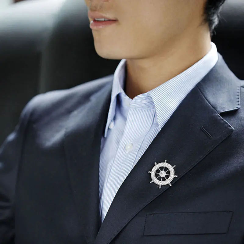 Модные брендовые броши для мужчин дизайн руля горный хрусталь позолота