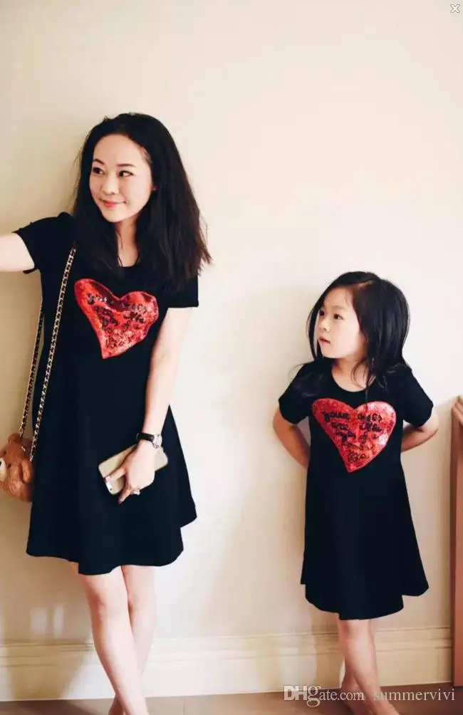2016 новый мать и дочь одежда девушки красные блестки в форме сердца с коротким