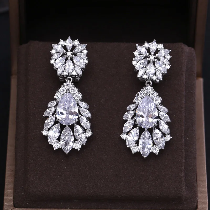 2016 Лучшая Новая мода прозрачный в форме капли воды Роза дизайн кубического