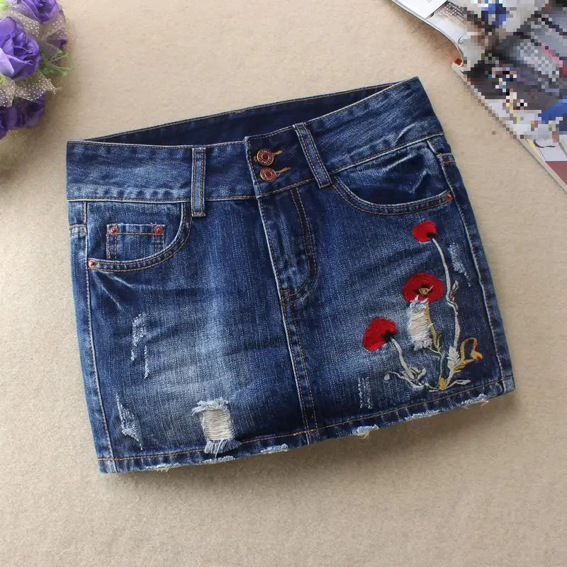 Летняя Новинка 2017 Женская рваная джинсовая юбка с цветочной вышивкой черного и