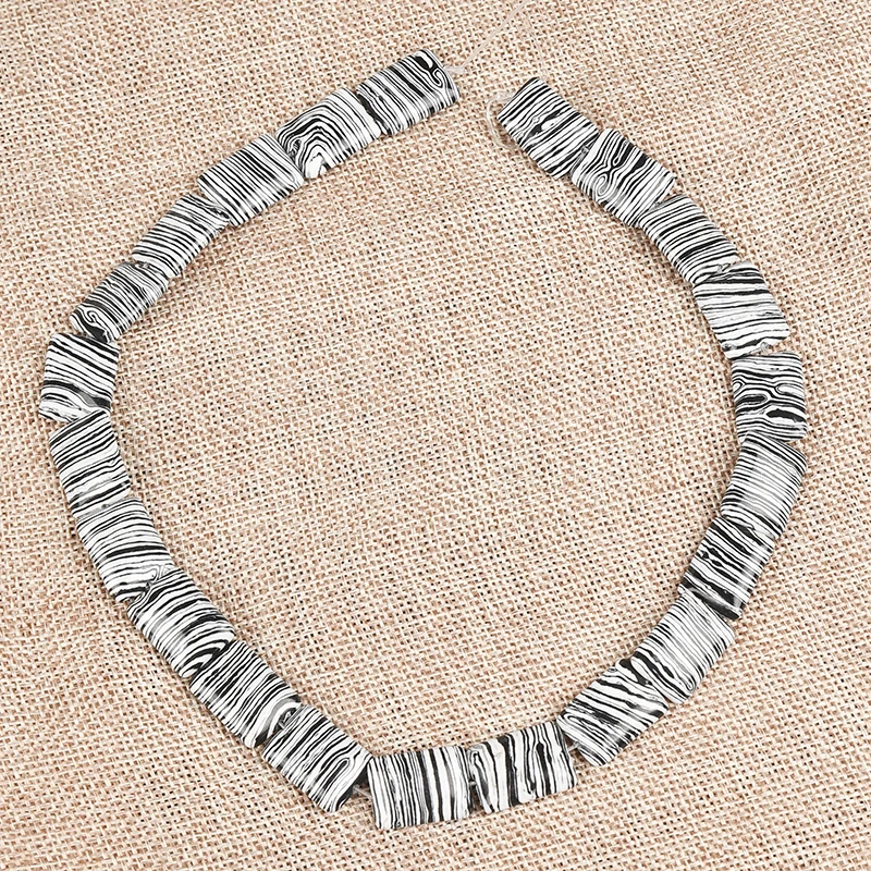 Полу законченный Зебра Полосатый черный и белый драгоценный камень 18*13*5 мм lmitation