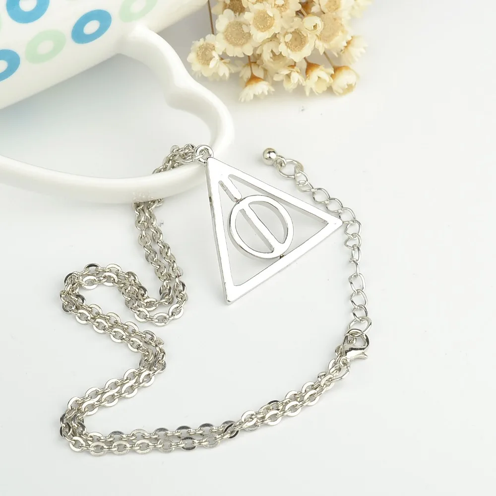 Ожерелье с подвеской deathly hallows, Луна, Воскрешающий камень, может вращать подвеска треугольная