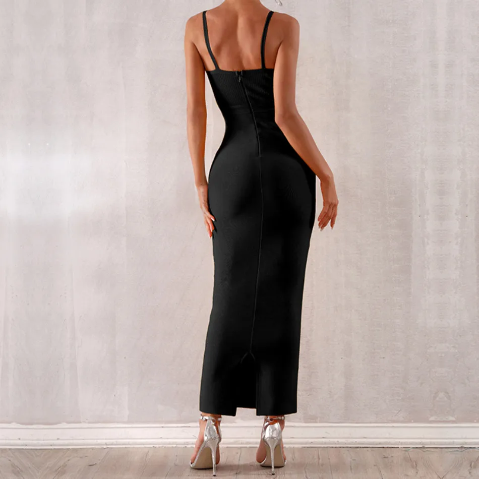 Женское облегающее платье миди летнее на тонких бретельках с открытой спиной