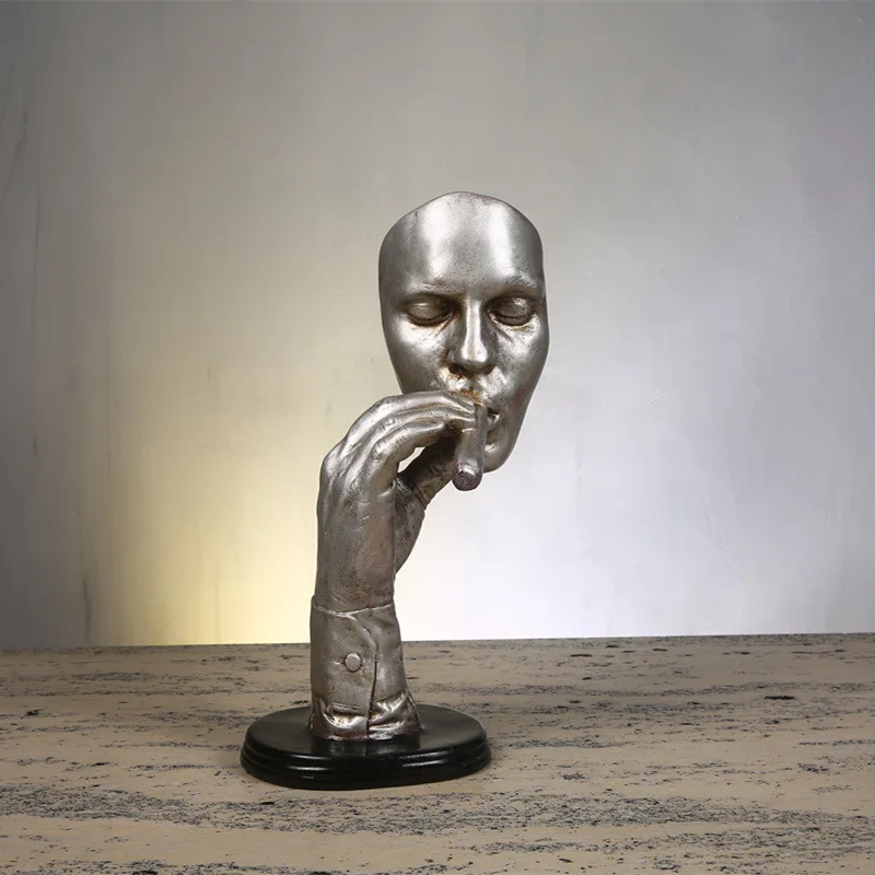 Silver Ретро курильщик медитаторы абстрактная скульптура человек курить сигару творческая статуя природа Смола статуэтка произведение искусства украшения дома D035 - Цвет: Silver