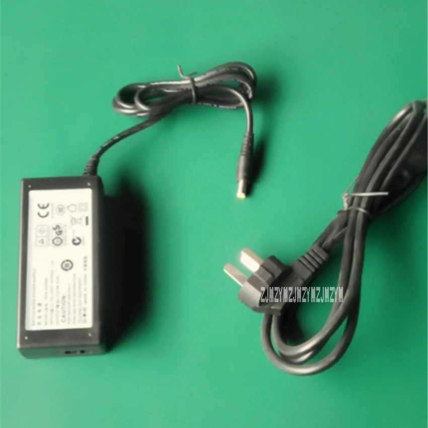

New Arrival AC100-240V, 50 / 60HZ to DC12V / 5A Power Conversion Transformer Adapter, DC Transformer Hot Selling