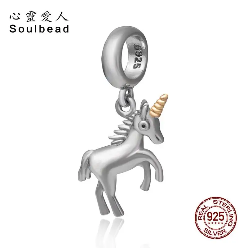 Подвеска в виде единорога Soulbead из серебра 925 пробы с золотыми рожками Подходит