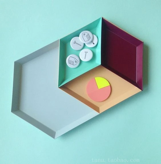 Скандинавский стиль полигон Desktop сочетает в себе лоток Геометрия алмаз металла