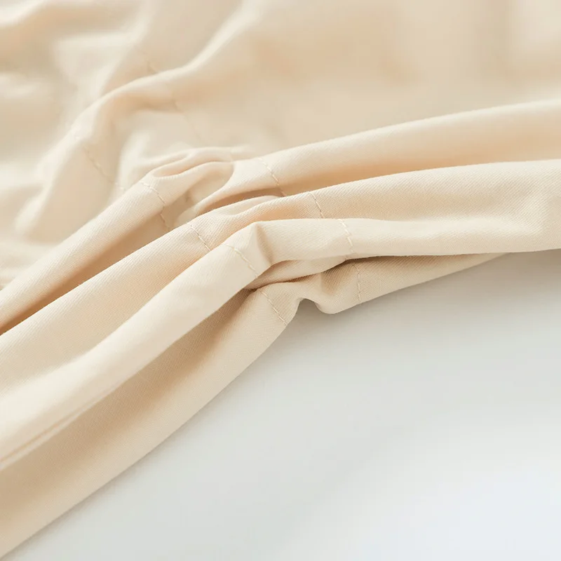 Женский легкий тренчкот SEMIR мягкий весенний оверсайз с рукавами раструбами и