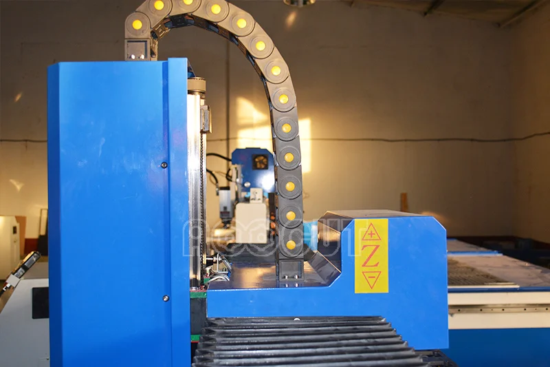 Фрезерный станок с ЧПУ по камню низкой мощности фрезерный 1325 для гравировки