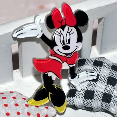 1 шт. очаровательные комбинезоны с рисунком «Микки Маус» Аксессуары Minnie Kawaii аниме значки с героями мультфильмов акриловые заколки Брошь на рюкзак сумки декоративные для девочек подарок на день рождения - Цвет: Коричневый