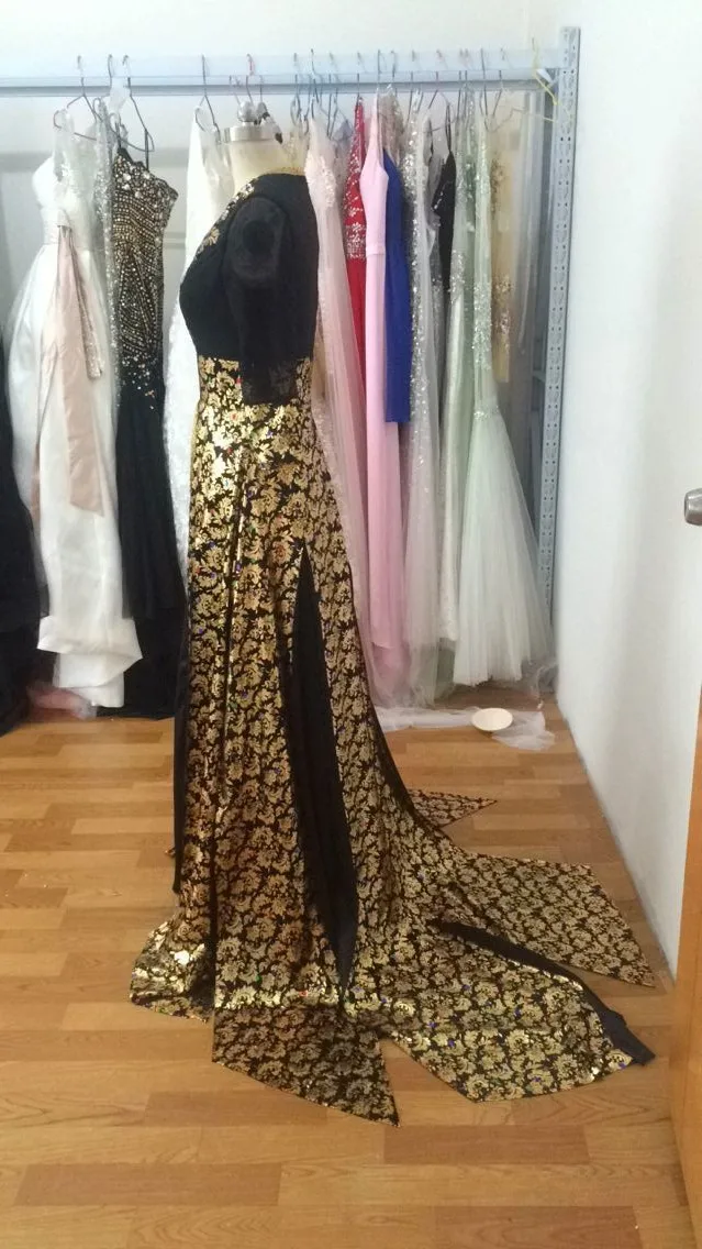 Дубаи Арабская одежда Восточный халат и v образной горловиной черная юбка