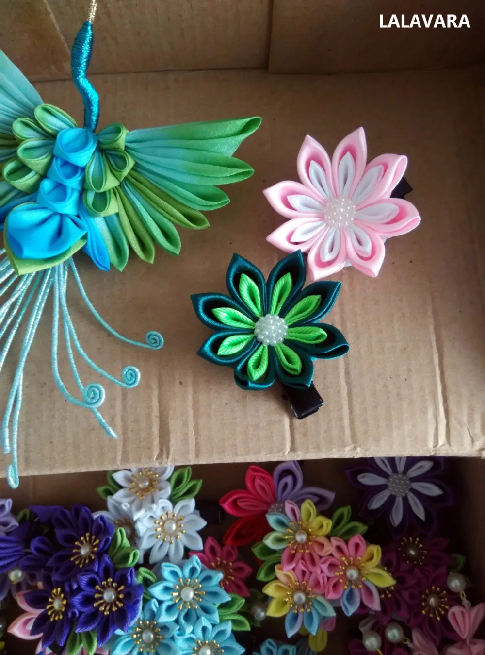 LALAVARA 10 шт. радужные заколки kanzashi цветы Детские аксессуары для волос для девочек декоративные заколки