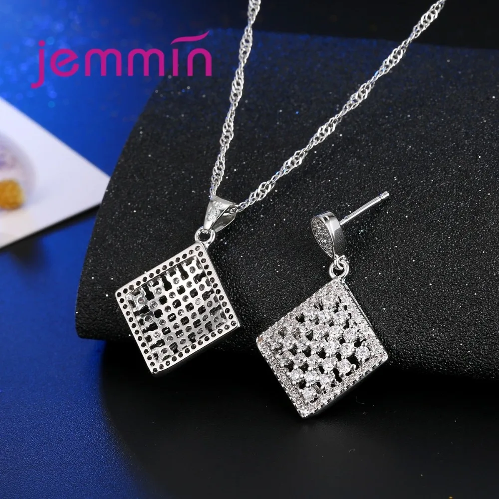 Женский комплект из колье и серёг серебра 925 пробы| |