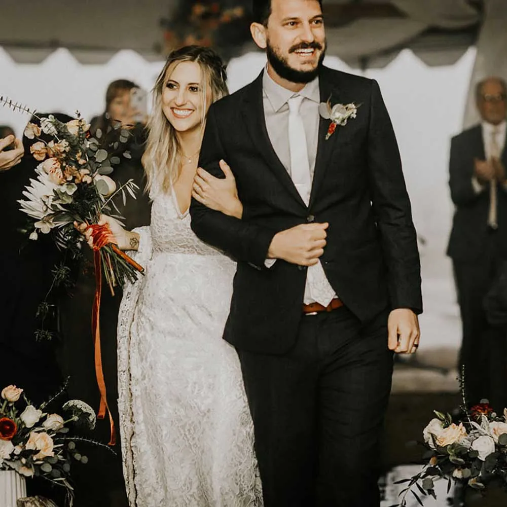 Романтичное кружевное пляжное свадебное платье 2020 дешевое с v образным вырезом