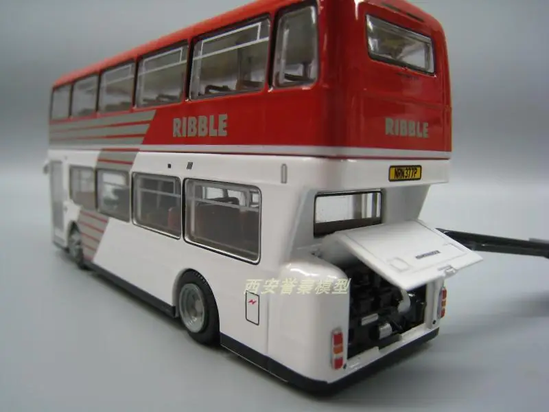 Новое специальное предложение литье под давлением металла 1/76 двухслойный