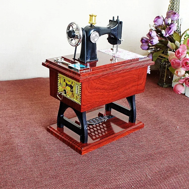 Винтажная швейная машинка музыкальная шкатулка игрушка Sartorius детский подарок на
