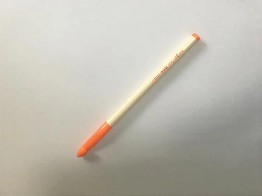 Японский клевер супертолстый пластиковый вязаный крючком 42-007/008/010/012/015/020 1 заказ =