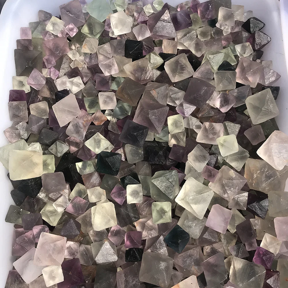 1 кг натуральная флюоритовая Хрустальная Octahedron неполированные рейки камни